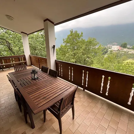 Apartment La Casa Sulla Collina